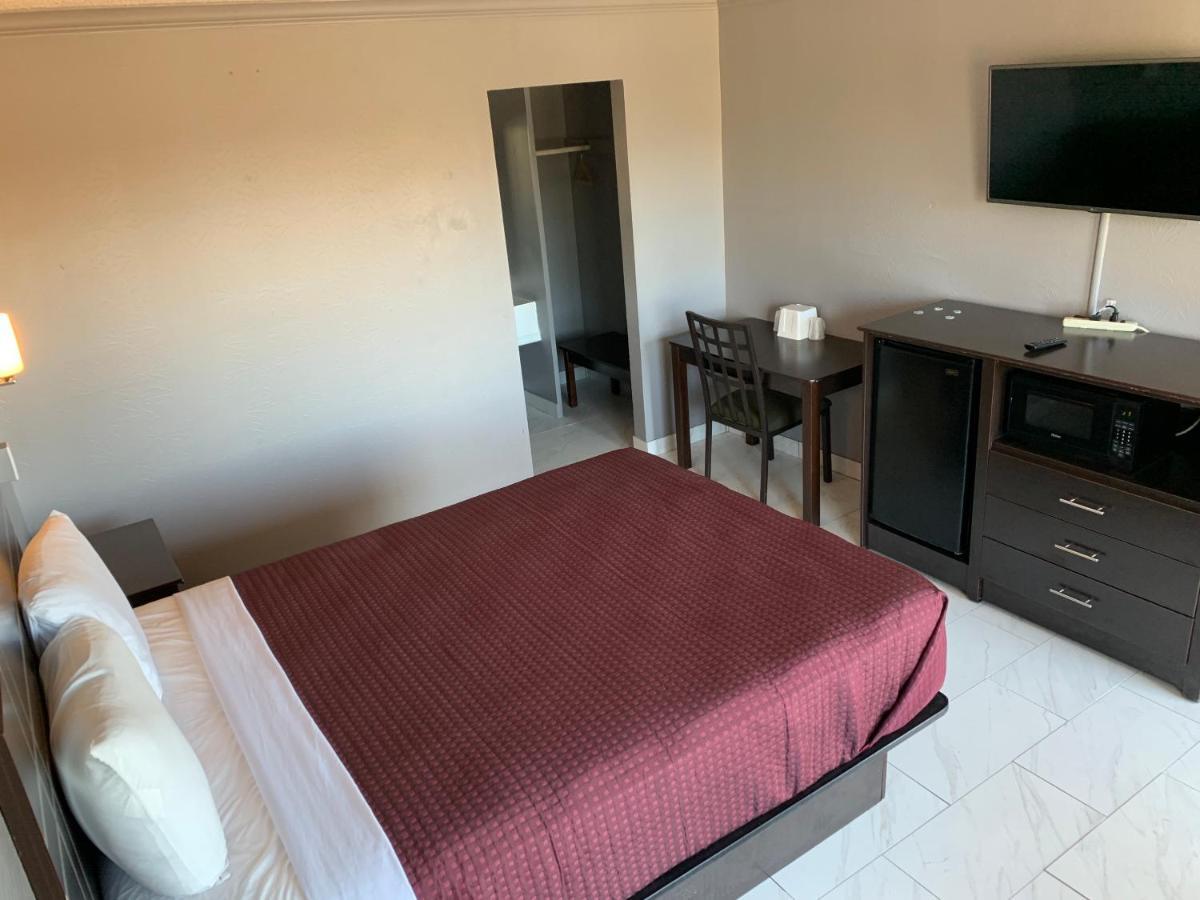 Executive Inn & Suites 비빌 외부 사진